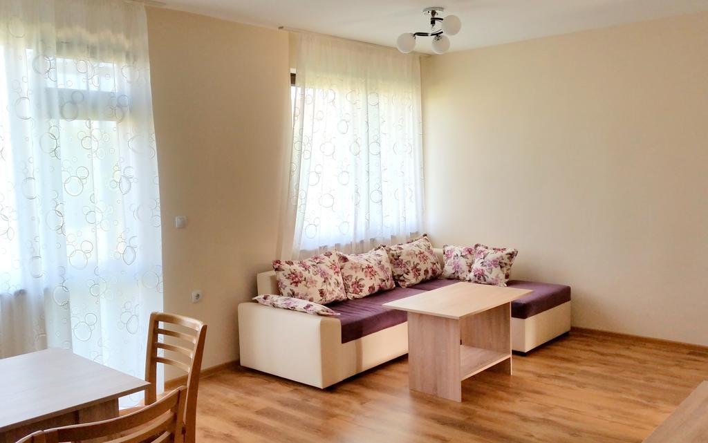Guesthouse River House Svilengrad ภายนอก รูปภาพ